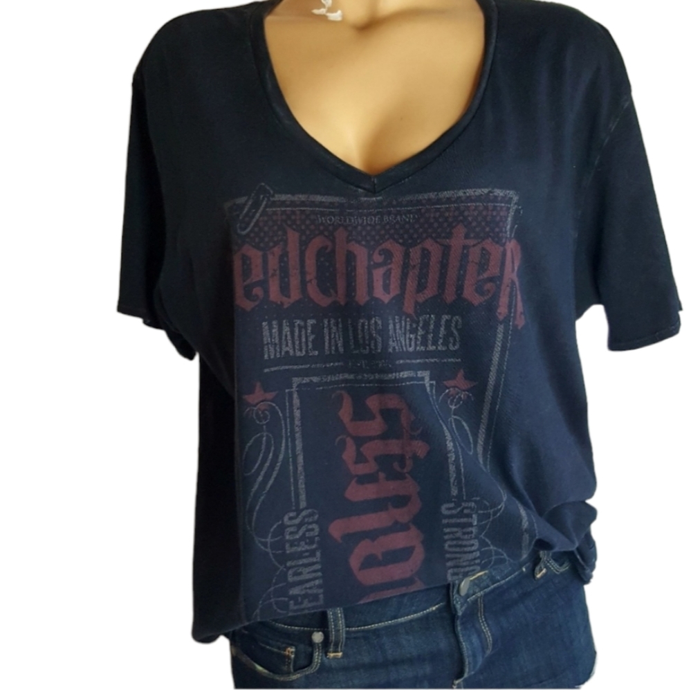 Red Chapter unisex v neck burnout tee size L